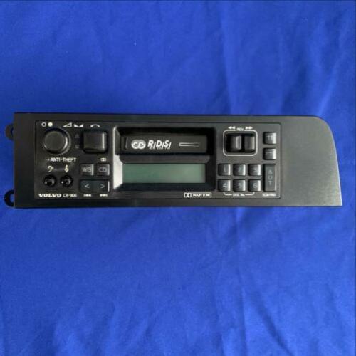 Radio voor Volvo 240 (bovenin)