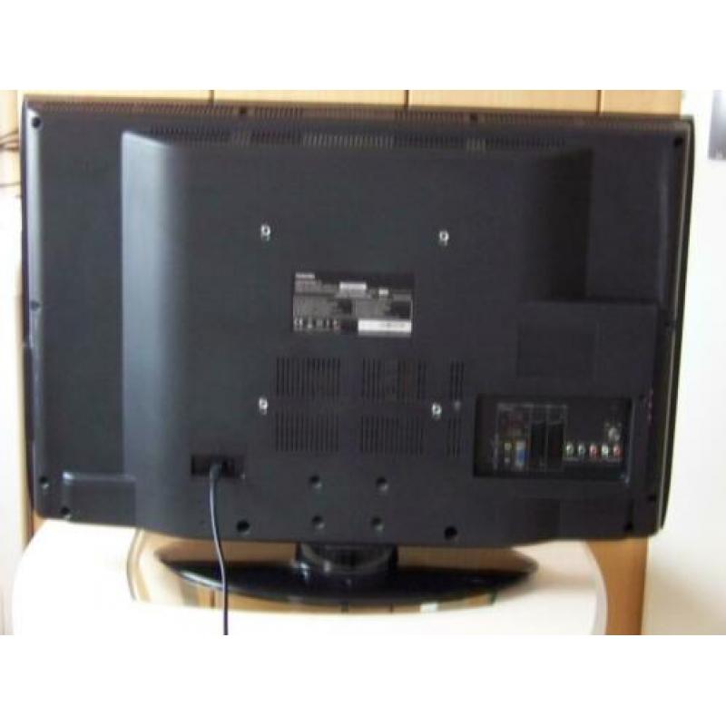 TOSHIBA REGZA LCD TV 84 cm ( 33 inch )