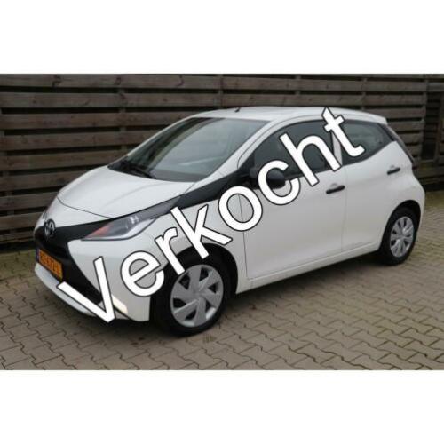 Toyota Aygo 1.0 VVT-i x-fun Airco / 6 maand Bovag Garantie