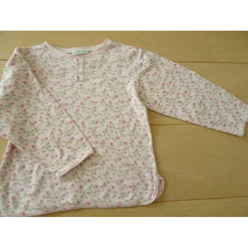 Schattige roze pyjama met bloemen van Feetje mt. 116