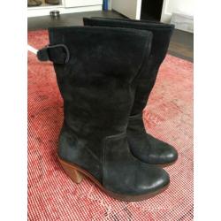 Vialis laarzen zwart suède nubuck maat 37 houten hak