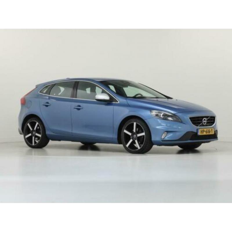 Volvo V40 2.0 D2 120 PK 6-Bak R-Design (BNS) (bj 2015)
