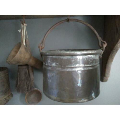 Koperen oud brocante keteltje ketel met hengsel *Etage3*