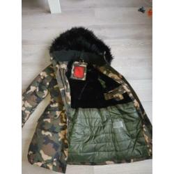 Te koop Navahoo winterjas gevoerd