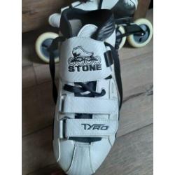 Stone skeelers skates maat 44/45