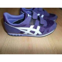 ALS NIEUW: Paars/ witte Asics maat 34,5