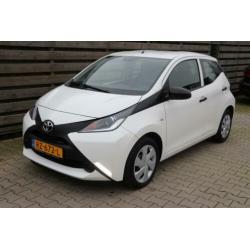 Toyota Aygo 1.0 VVT-i x-fun Airco / 6 maand Bovag Garantie