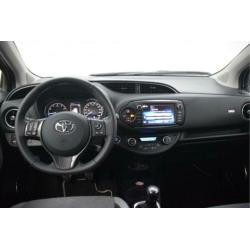 Toyota Yaris 5-drs 1.0 Y20 Bi-Tone | Navigatie | Climate con