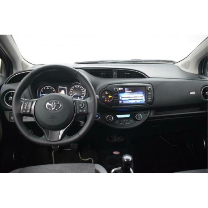 Toyota Yaris 5-drs 1.0 Y20 Bi-Tone | Navigatie | Climate con