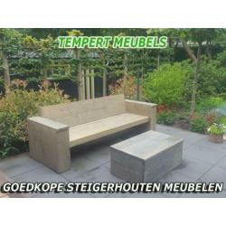 Strakke steigerhouten loungebank / Lounge hoekbank.