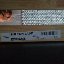 Zwart bed kinderbed IKEA incl lattenbodem en evt matras