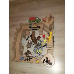 Playmobil kasteel met alles erop en eraan