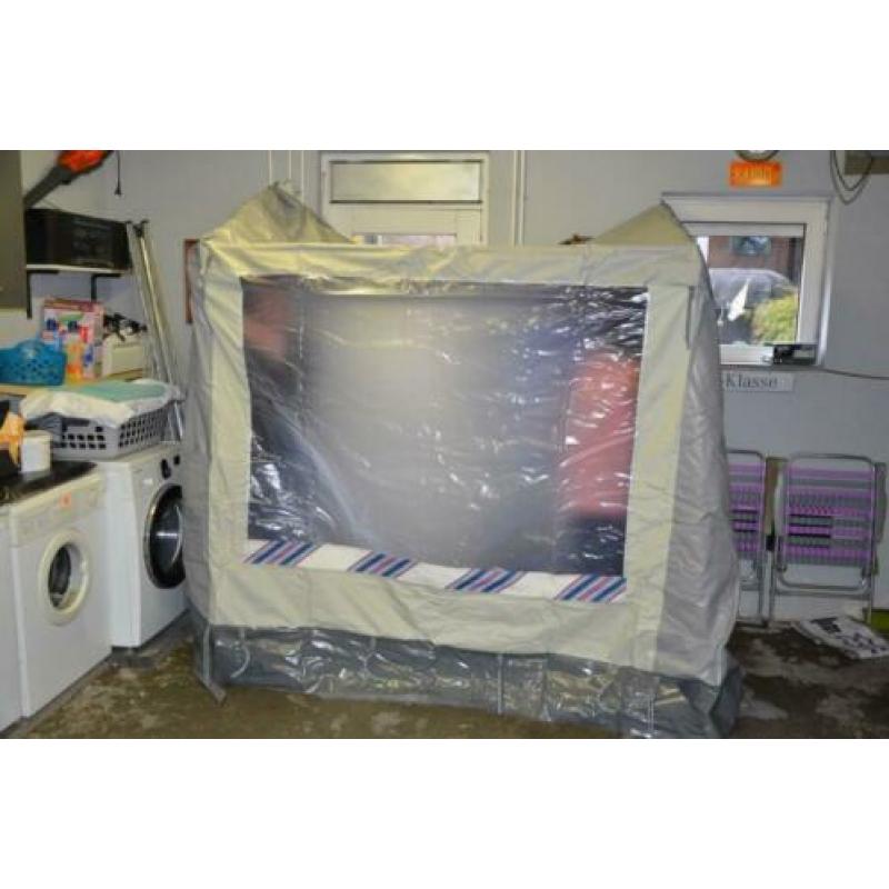 Tent caravan
