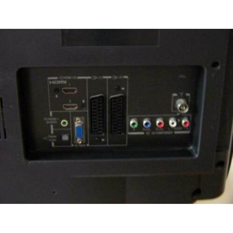 TOSHIBA REGZA LCD TV 84 cm ( 33 inch )