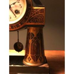 Oude Duitse Kolom Pendule, Art Nouveau periode, ingelegd