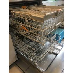 Miele onderbouw vaatwasser G-6100