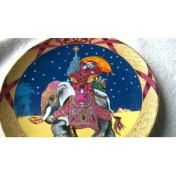 Bing&Grondahl Christmas Around The World Santa in the Orient