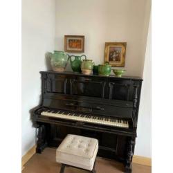 Prachtige antieke piano!