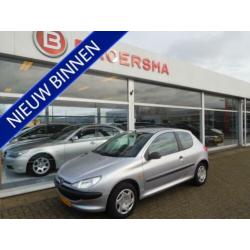 Peugeot 206 1.4 XR DEALER ONDERHOUDEN MET 85.000 KM