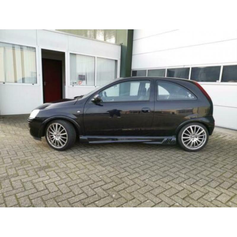Opel Corsa 1.4 3D 2004 Zwart APK 11-2020! Lees beschrijving!