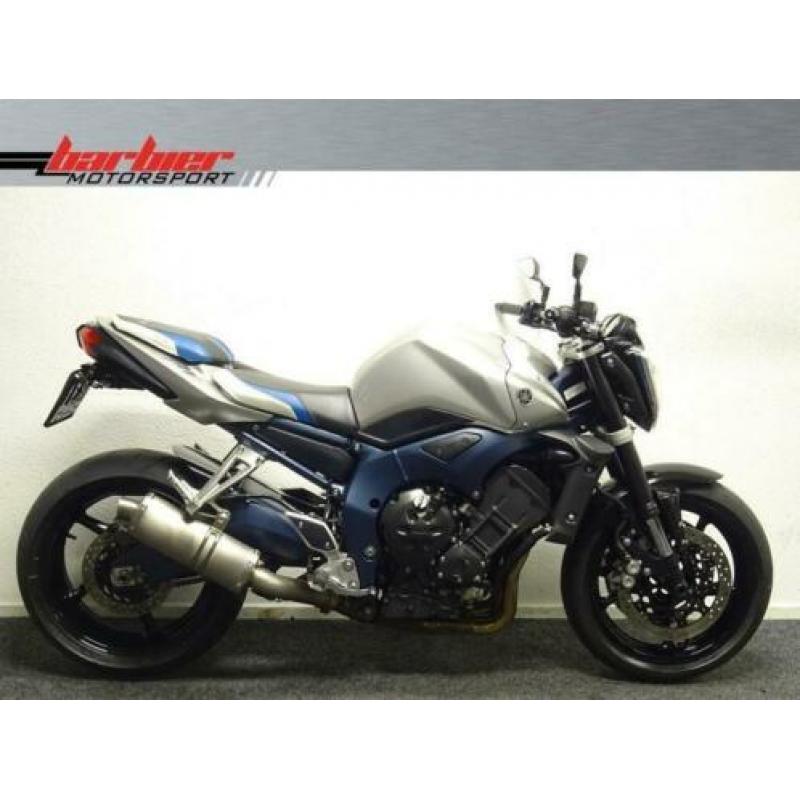 Strakke zilveren Yamaha FZ-1N (bj 2006)