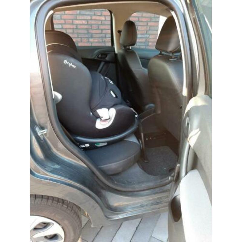 Cybex Sirona in kleur zwart, autostoel voor 0-4 jr