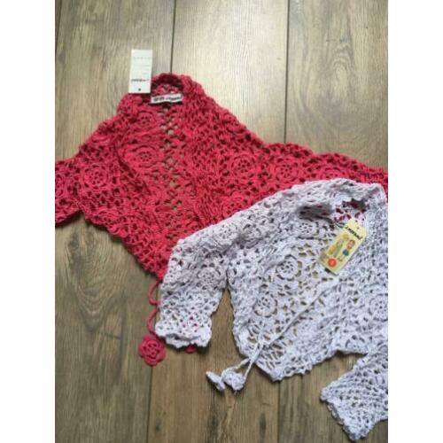 Mooie bolero. Maat 104 / 110 J. Mirano roze of wit
