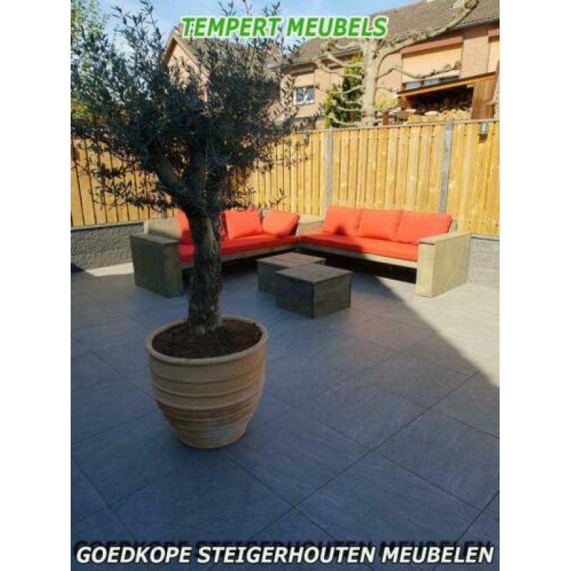 Strakke steigerhouten loungebank / Lounge hoekbank.