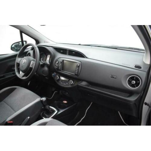 Toyota Yaris 5-drs 1.0 Y20 Bi-Tone | Navigatie | Climate con