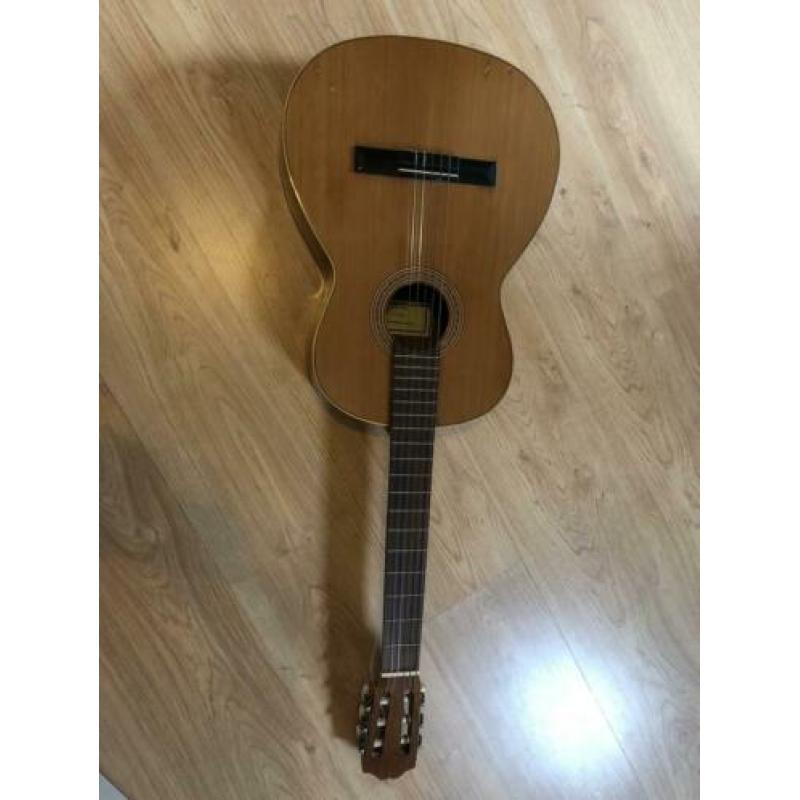 Juan Salvador modulo 2 gitaar
