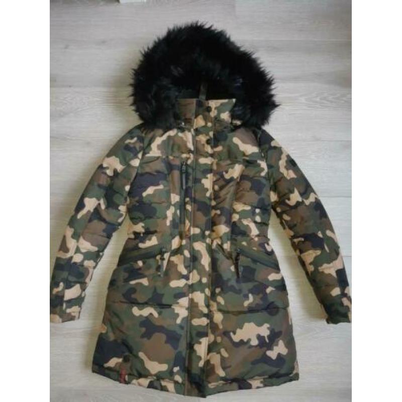 Te koop Navahoo winterjas gevoerd