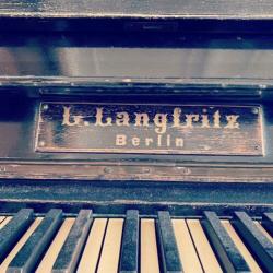 Prachtige antieke piano!