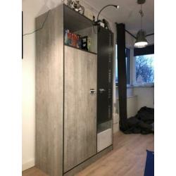 Bed met kast stoere combinatie