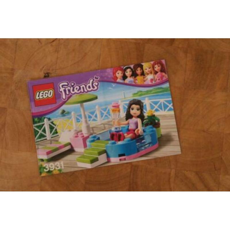 LEGO Friends 3931 Emma's Zwembadje
