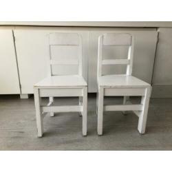 2 ontzettend leuke kinderstoeltjes