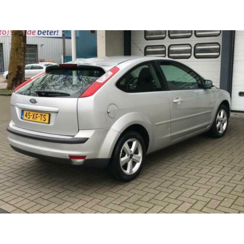 Ford Focus 1.6-16V Titanium Airco