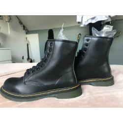 Dr. Martens look a like (40)