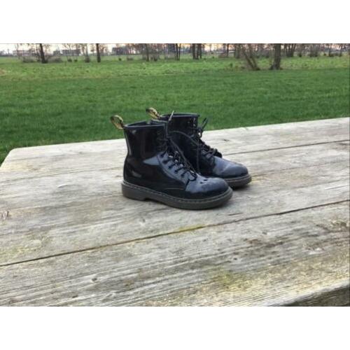 Dr Martens lakleer zwart maat 33