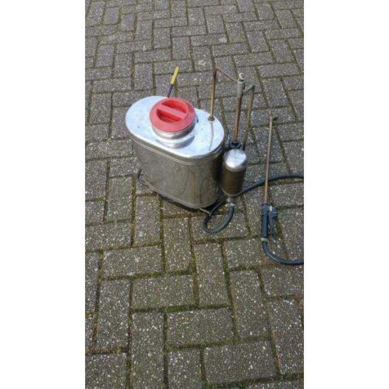 Dofra onkruidbestrijding spuit