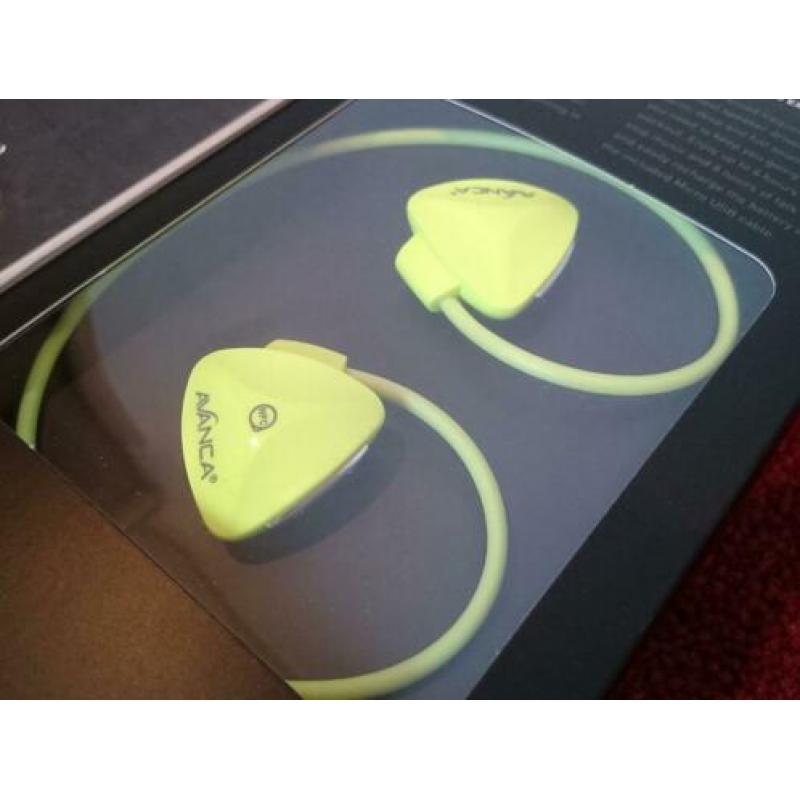 Avanca D1 In-Ear Bluetooth Sport Koptelefoon - Waterproof