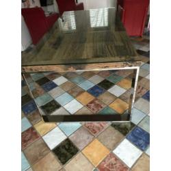 Robuuste eettafel chroom onderstel met glasplaat