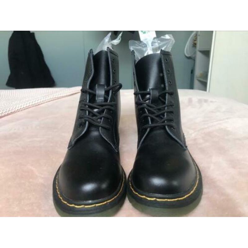 Dr. Martens look a like (40)