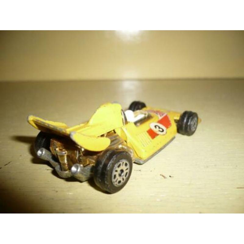 Mie18> oude corgi formula 1 racer