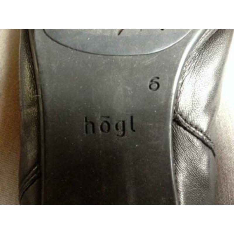Zwarte lage laarzen - hoge schoenen / maat: 40