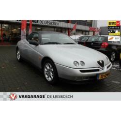 Alfa Romeo Spider 2.0-16V T.Spark zeer nette en goed onderho
