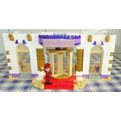 Lego Friends 41101 Heartlake Hotel.