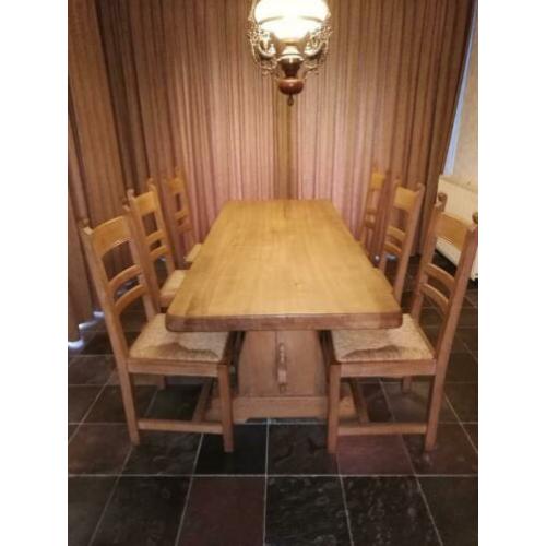Zwaar massief eiken eettafelset met 6 stoelen