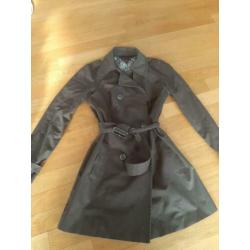Nieuw tommy hilfiger bruine trenchcoat jas s 36 pauw