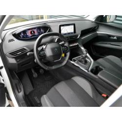 Peugeot 3008 1.2 130pk | BL Executive | Navigatie | I-cockpi