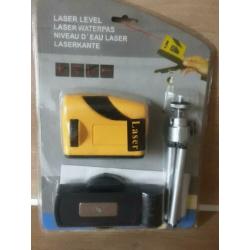 Laser level nieuw in verpakking. Ook afgemonteerd mogelijk.
